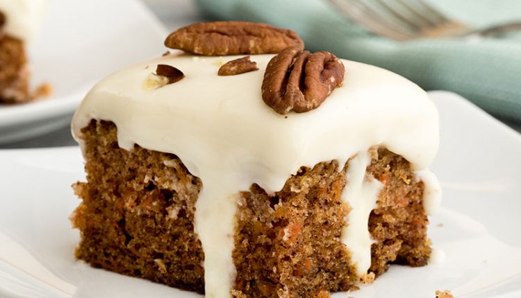Carrot-Cake-Poke-Cake-800×800